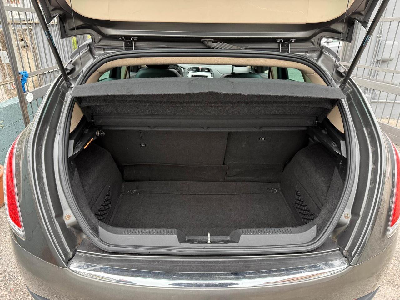 LANCIA DELTA 1400 PLATINO TETTO APRIBILE PANORAMICO