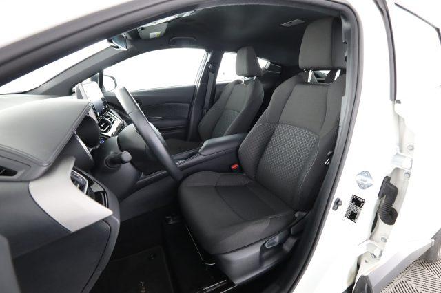 TOYOTA C-HR C-HR 1.8 Hybrid E-CVT Active