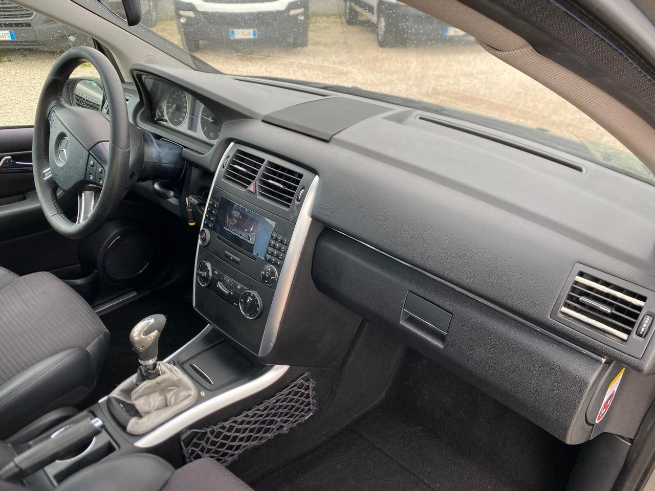 Mercedes-benz B 180 CDI