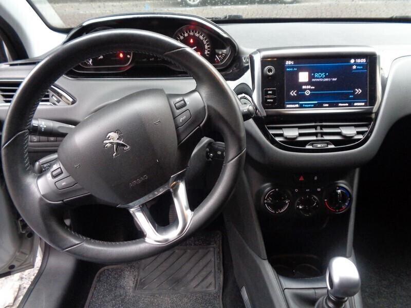 Peugeot 208 BlueHDi 100 5 porte Active