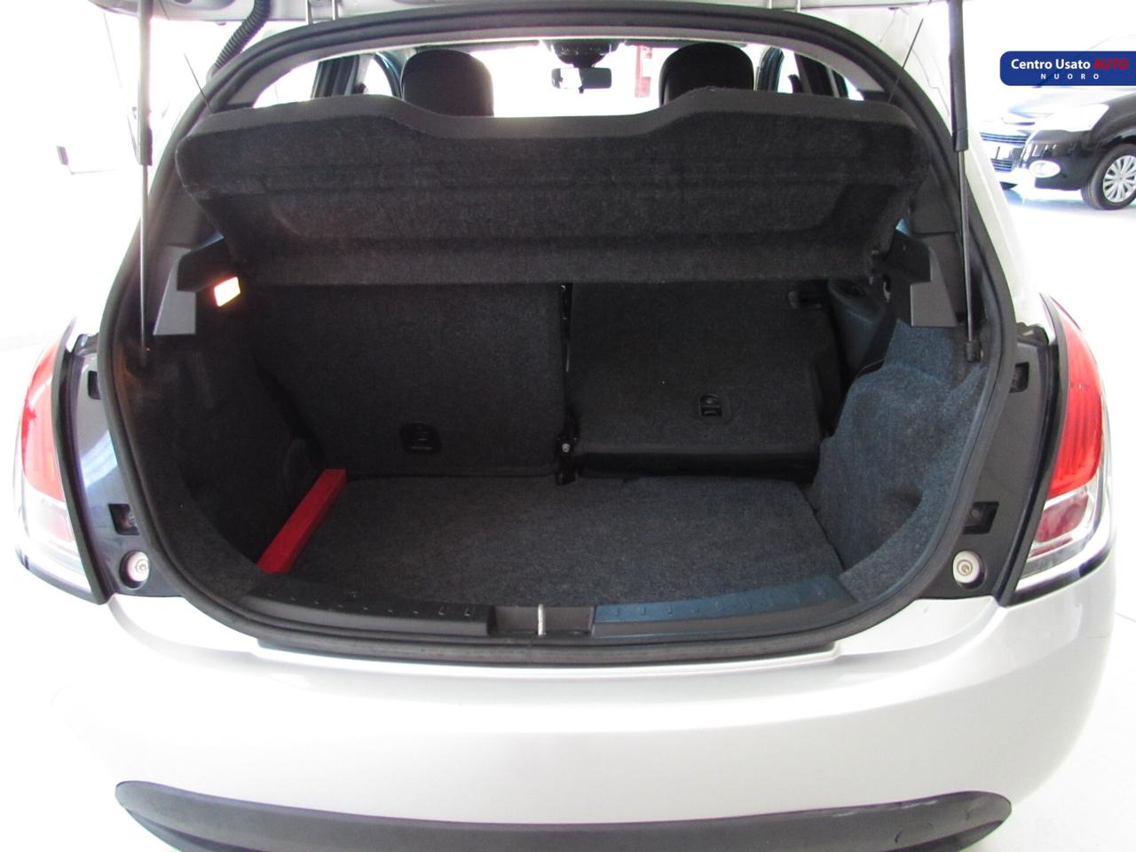 Lancia Ypsilon 1.2 69 CV Diva
