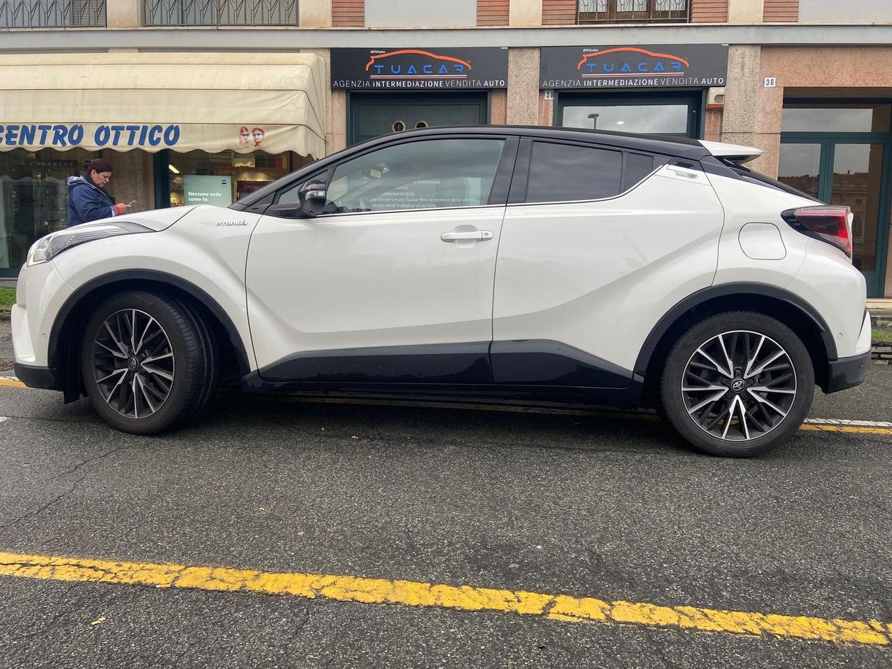 Toyota C-HR Lounge 1.8 HEV LOUNGE