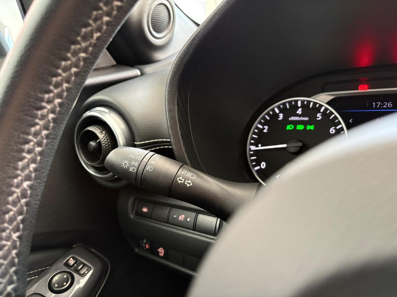 Nissan Juke 1.0 DIG-T 114 CV N-Connecta