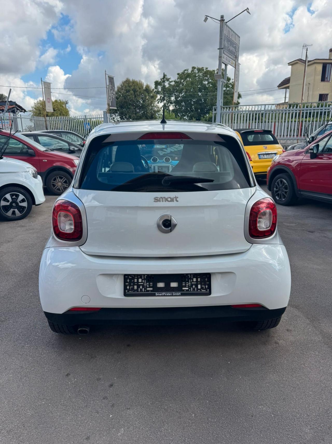Smart ForFour 70 1.0 Proxy
