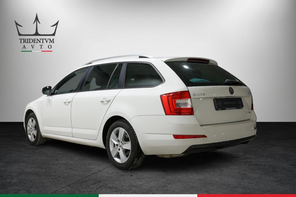 Skoda Octavia Wagon 1.6 tdi CR Elegance 4x4 105cv