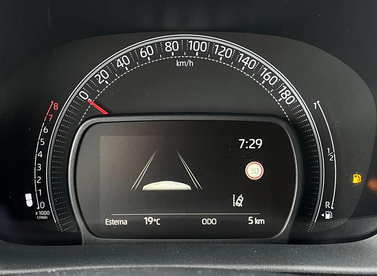 Toyota Aygo X 1.0 VVT-i 72 CV 5 porte Trend Km0