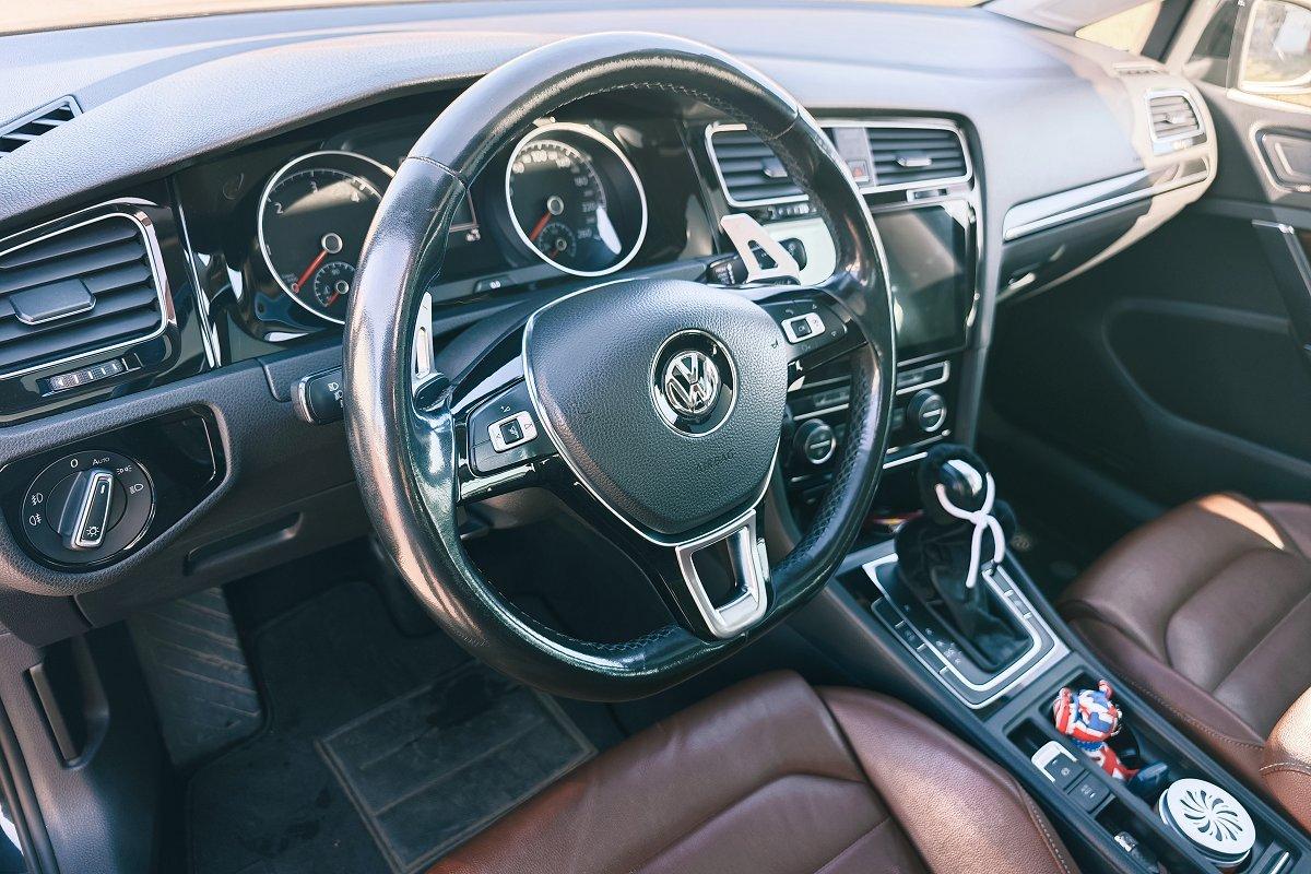 VOLKSWAGEN Golf 2.0 TDI DSG 5p. Highline BlueMotion Technology