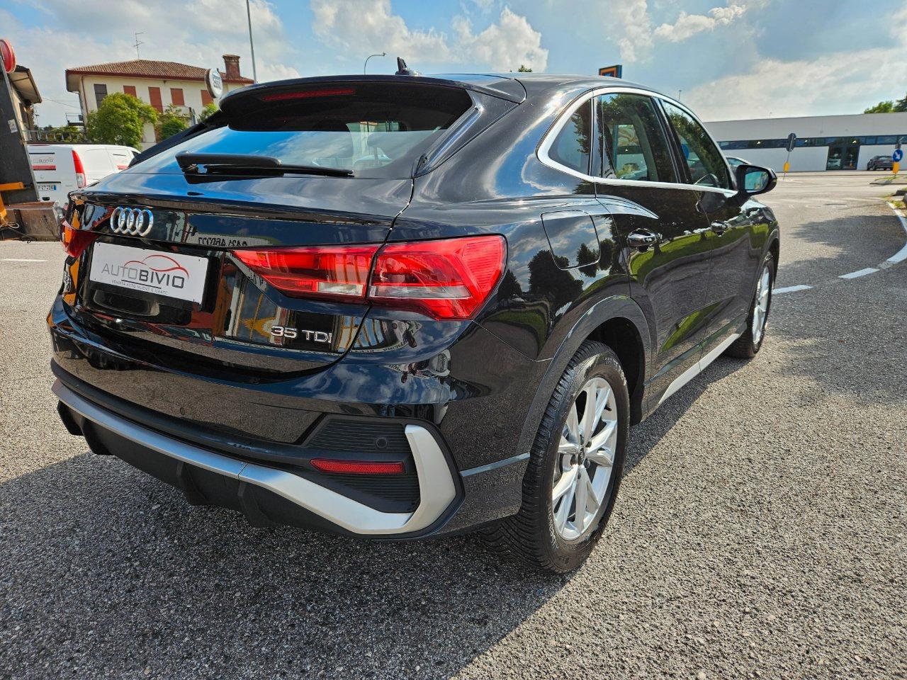 Audi Q3 Sportback 35 2.0 tdi S line edition s-tronic