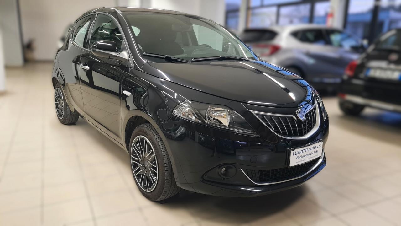 LANCIA YPSILON 1.0 FIREFLY S&S HYBRID GOLD