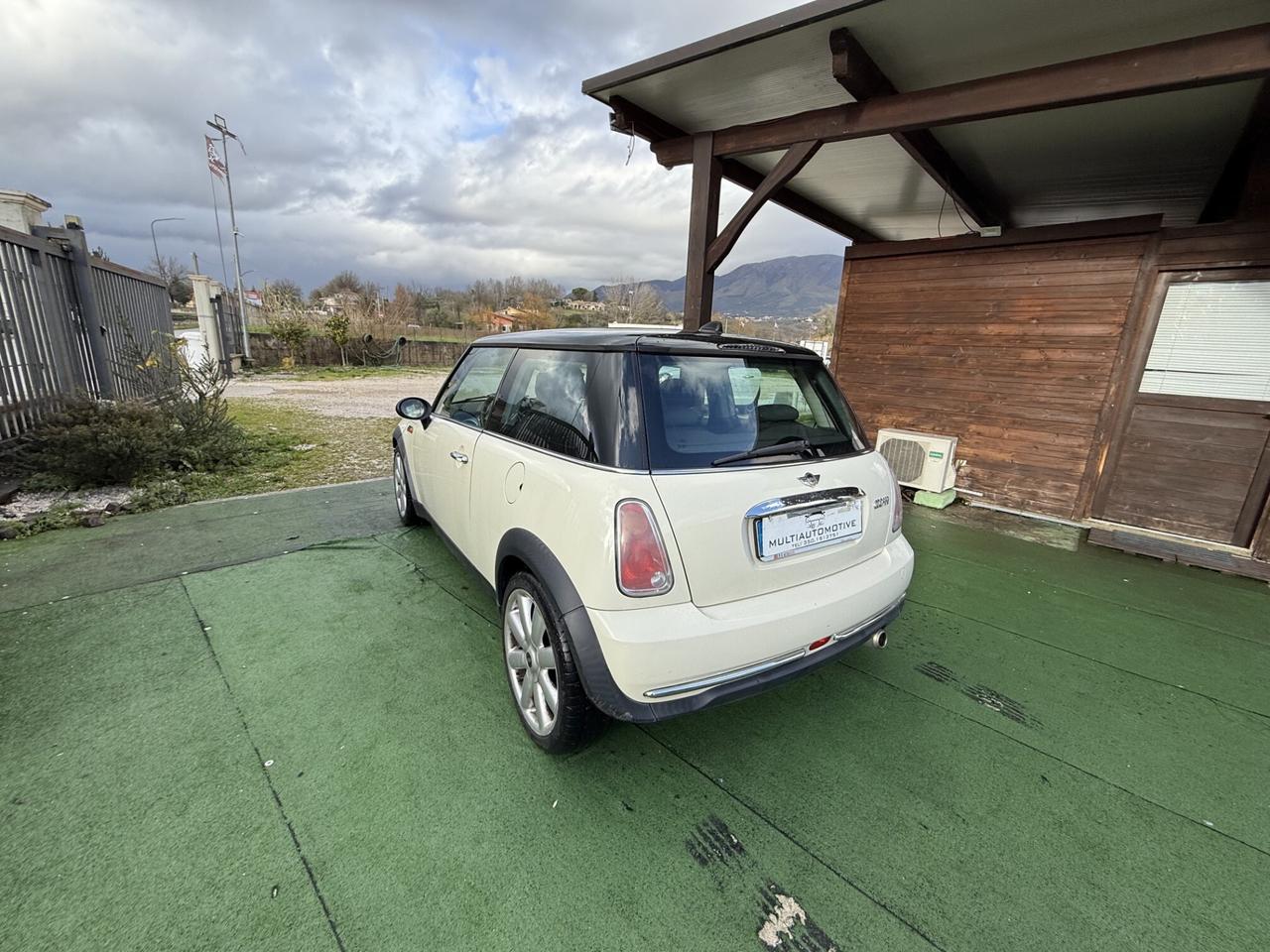 MINI COOPER 1.6 BENZINA OK NEOPATENTATI