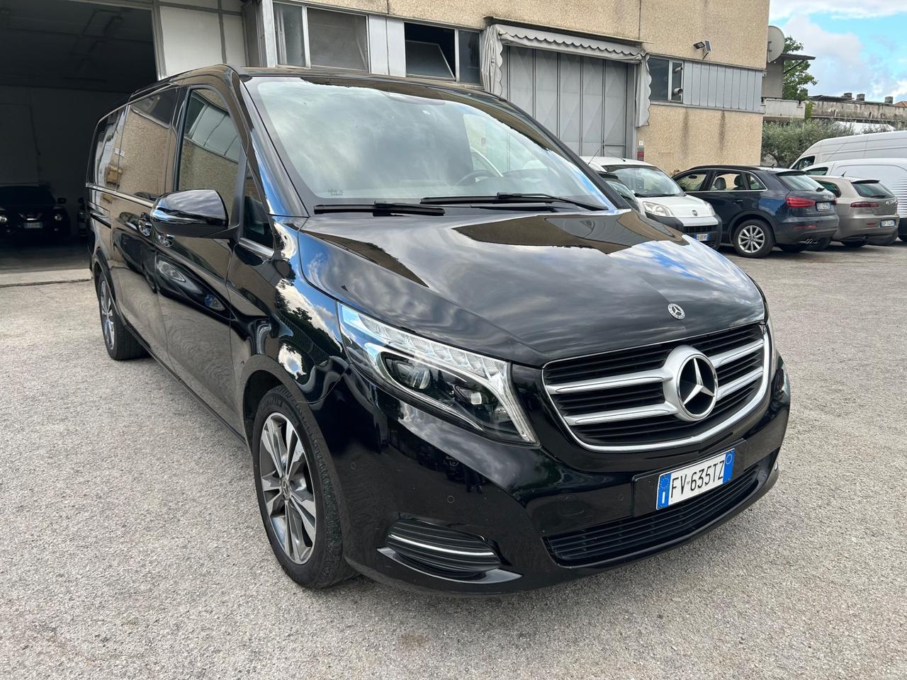 Mercedes-benz V 250 d Automatic Premium Extralong