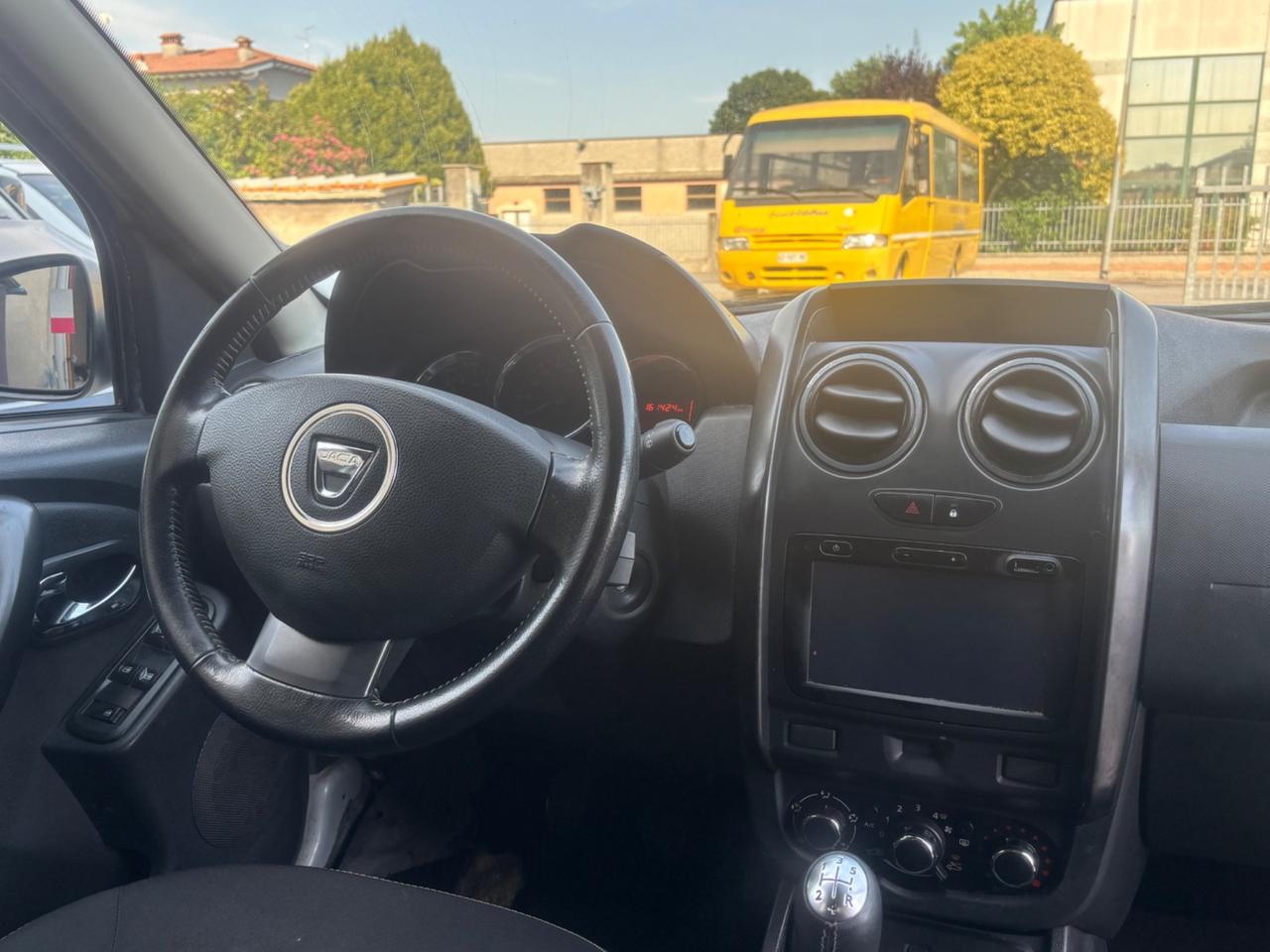 Dacia Duster 1.6 110CV 4x2 GPL ok neopatentati anni 2015
