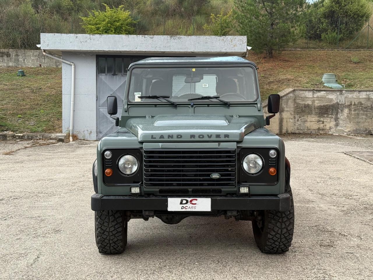 Land Rover Defender 90 2.4 TD4