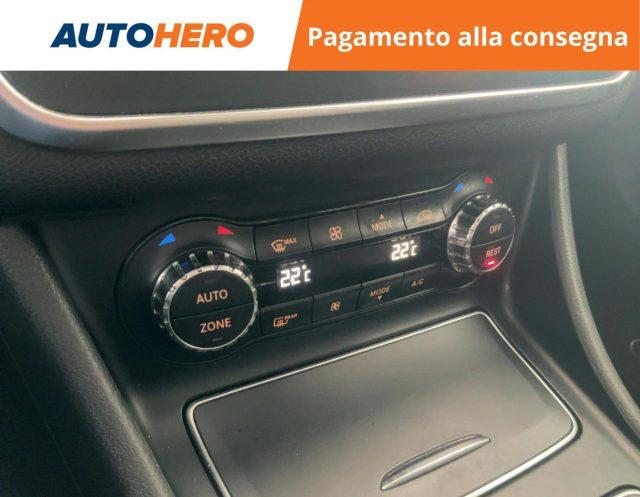 MERCEDES-BENZ GLA 200 d Automatic Sport