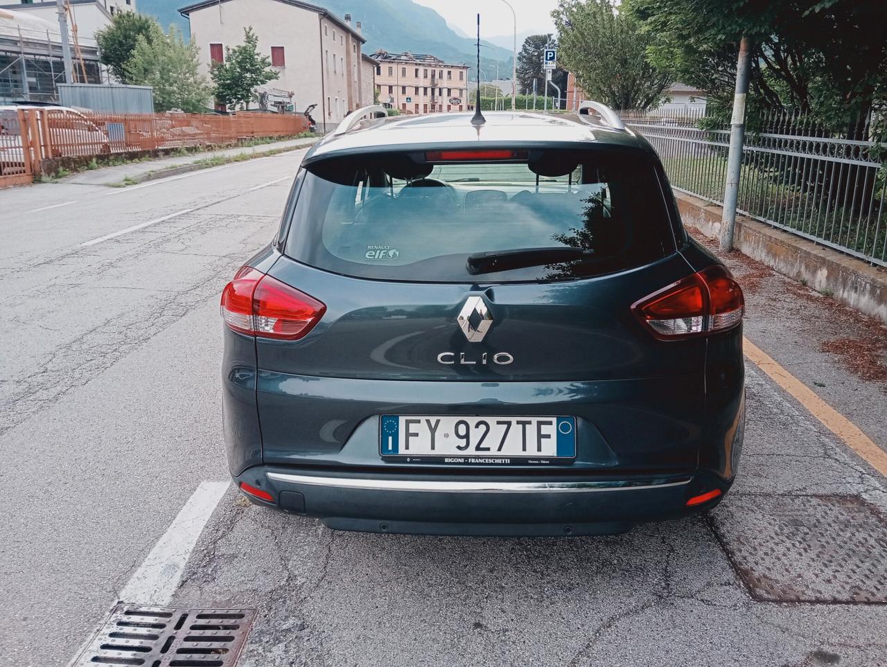 Renault Clio Sporter dCi 8V 75 CV Moschino Intens