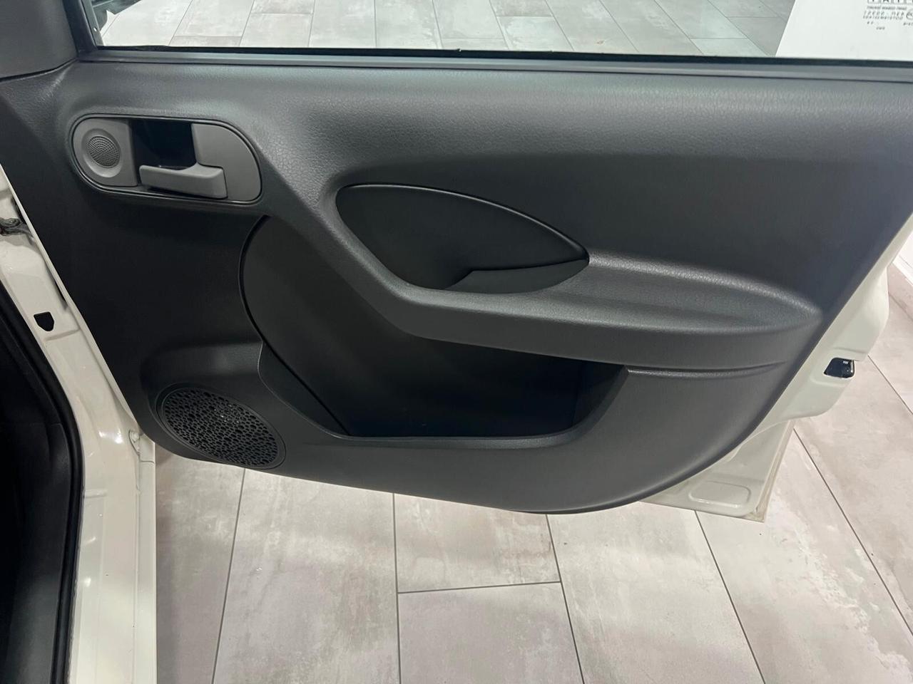 Fiat Panda 1.2 Emotion