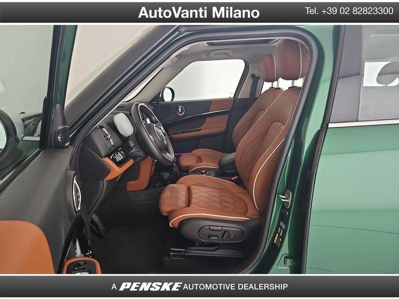 MINI Countryman Plug-In Hybrid Cooper S E Classic 4WD automatica