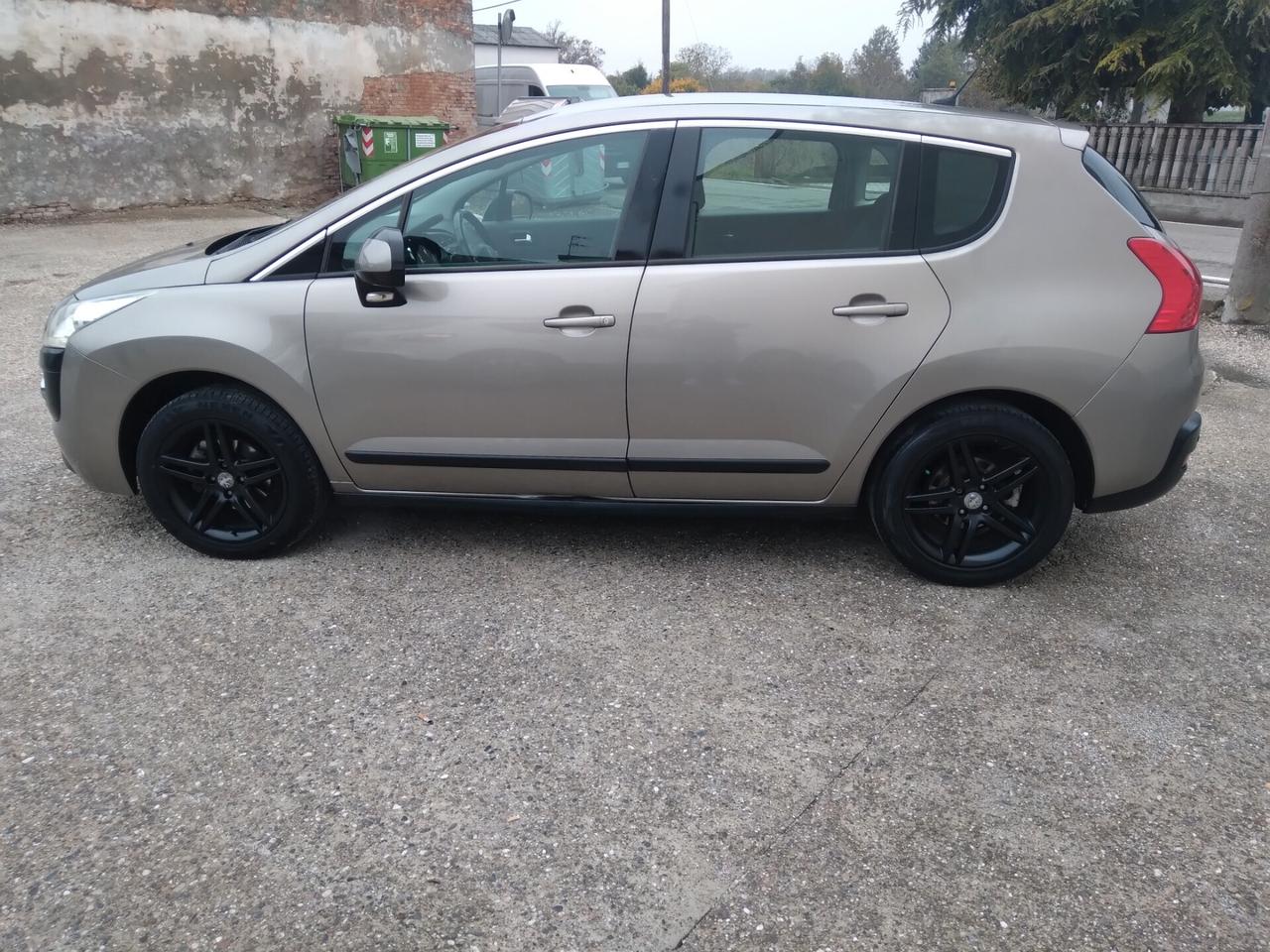 Peugeot 3008 1.6 VTi 120CV Premium benzina-gpl x neopatentati