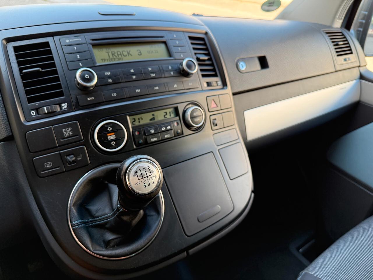 Volkswagen Multivan 2.5 TDI/130CV atlantis