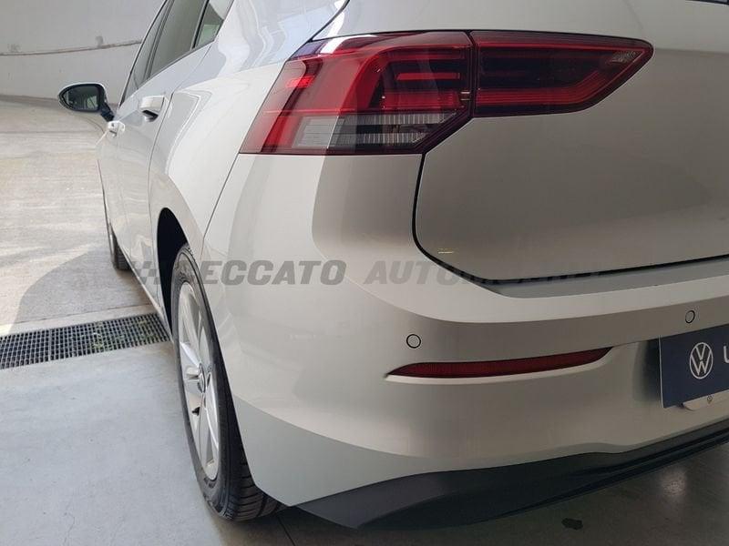 Volkswagen Golf VIII 2020 1.0 etsi evo Life 110cv dsg