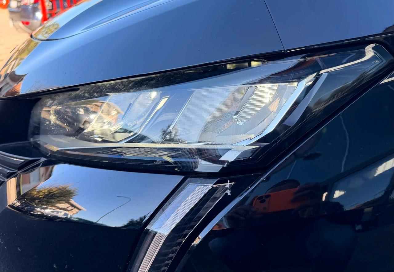 Peugeot 308 BlueHDi 130 S&S EAT8 GT Virtual cockpit