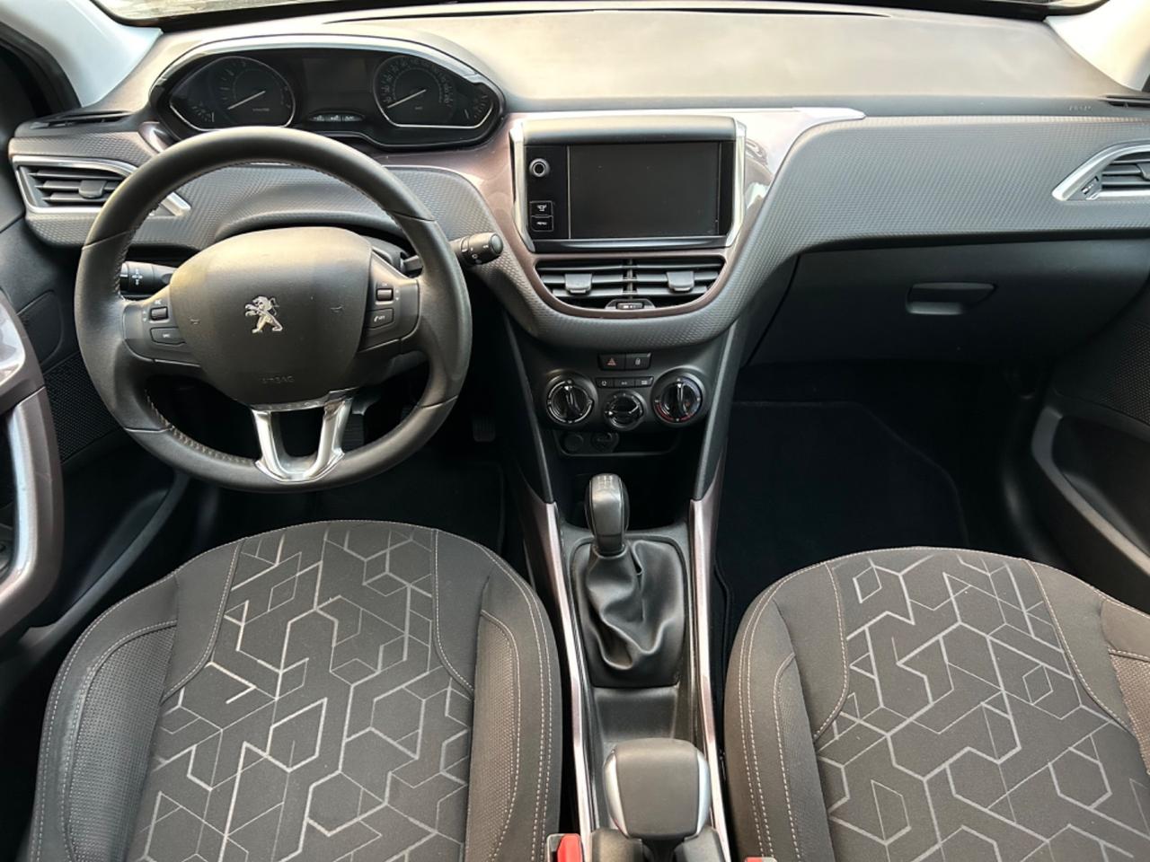 Peugeot 2008 1.2 VTi 82CV Allure OK neopatentati