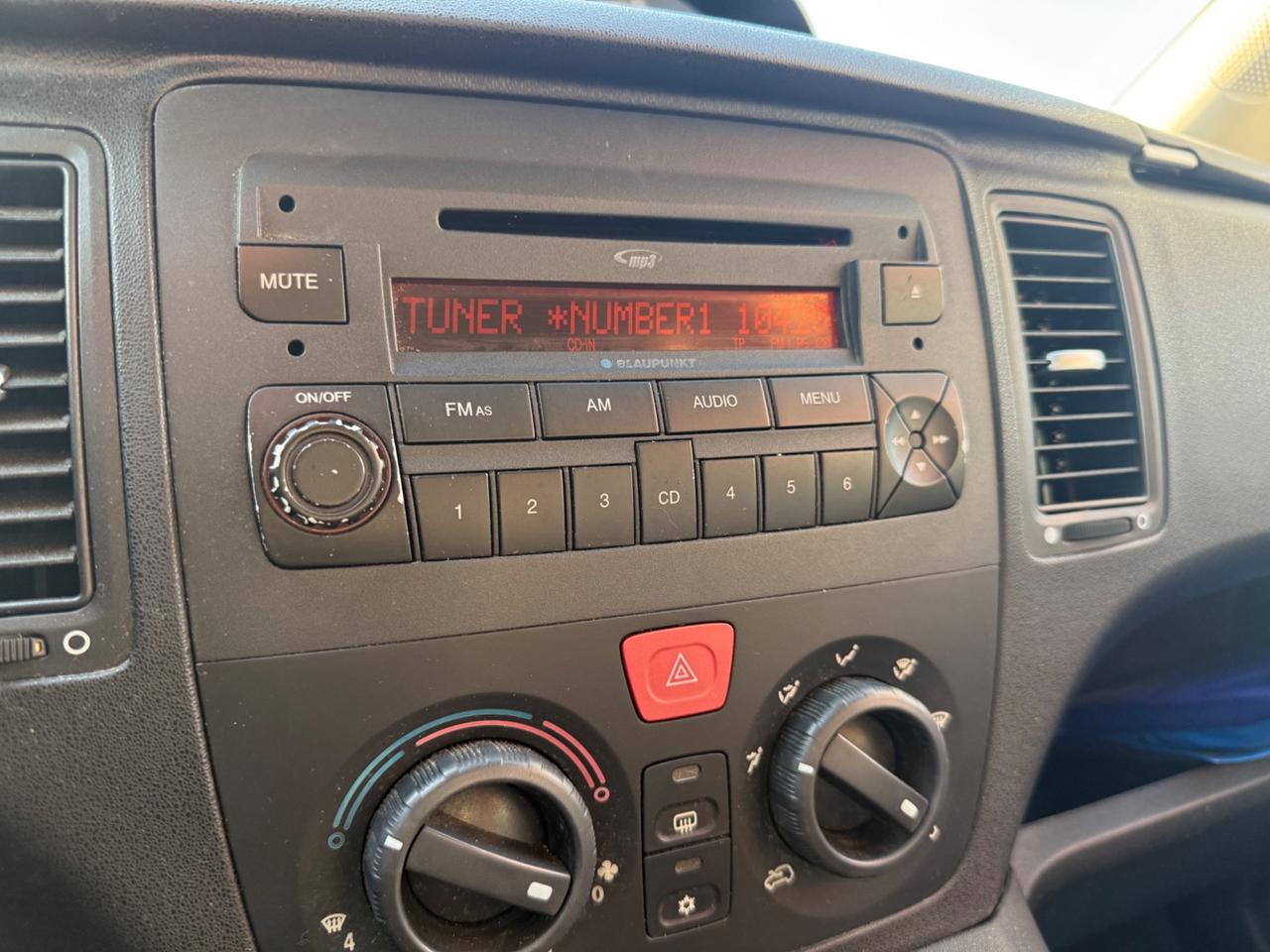 Fiat Idea 1.4 BlackEnergy GPL