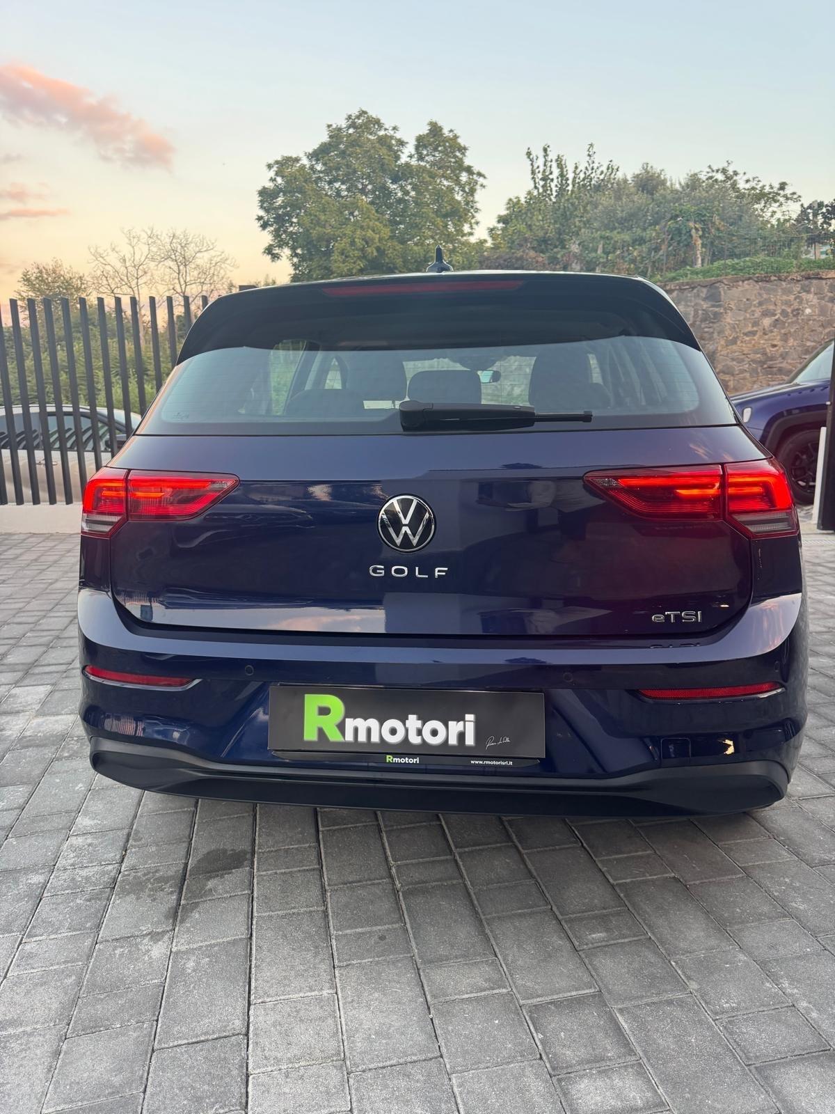 Volkswagen Golf 1.0 eTSI EVO DSG Life