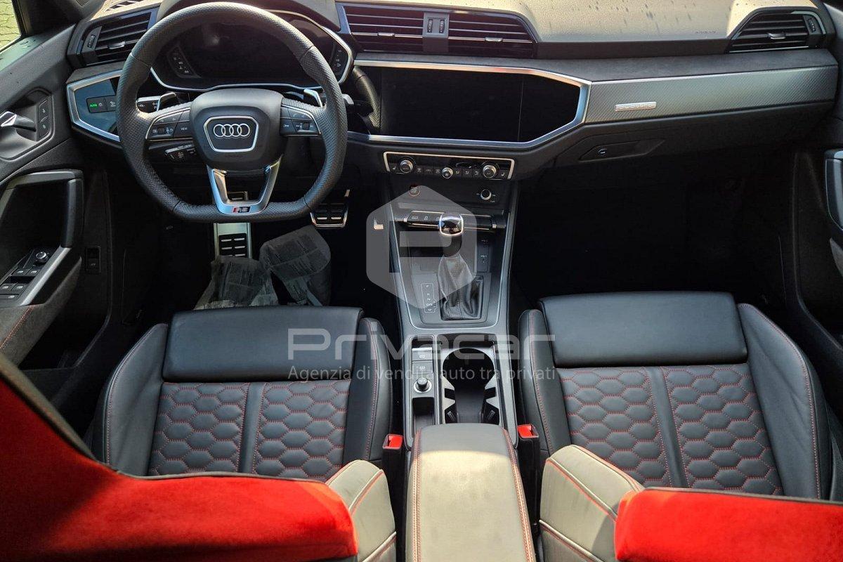 AUDI RS Q3 SPB quattro S tronic