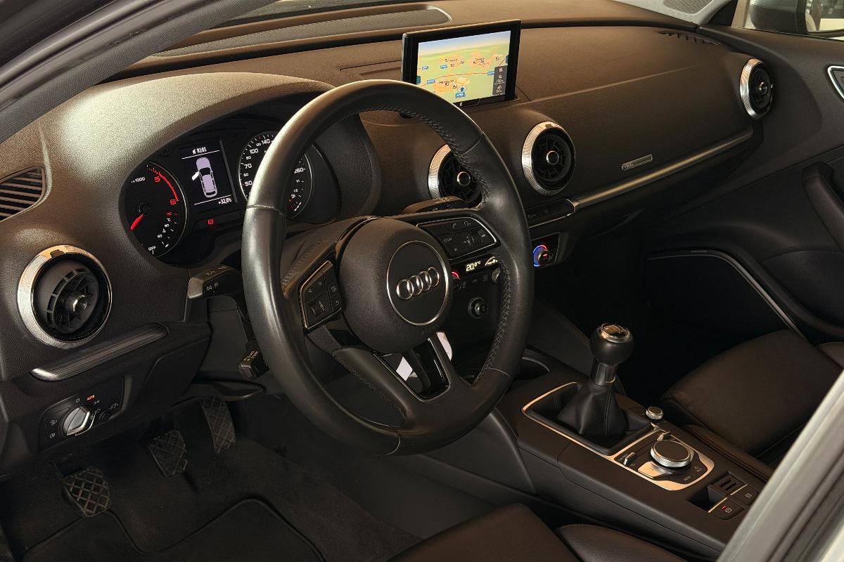 AUDI A3 SPB 1.6 TDI Sport