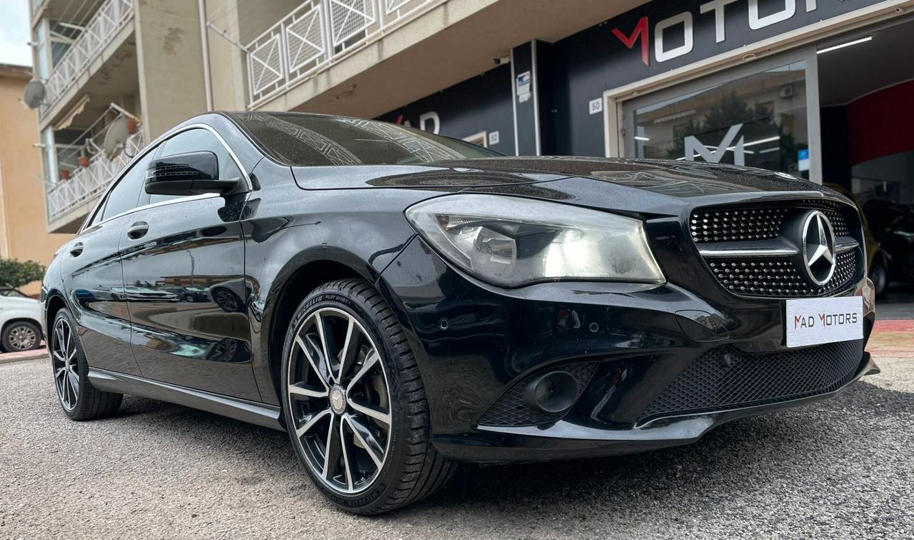 Mercedes-benz CLA200 AMG Premium