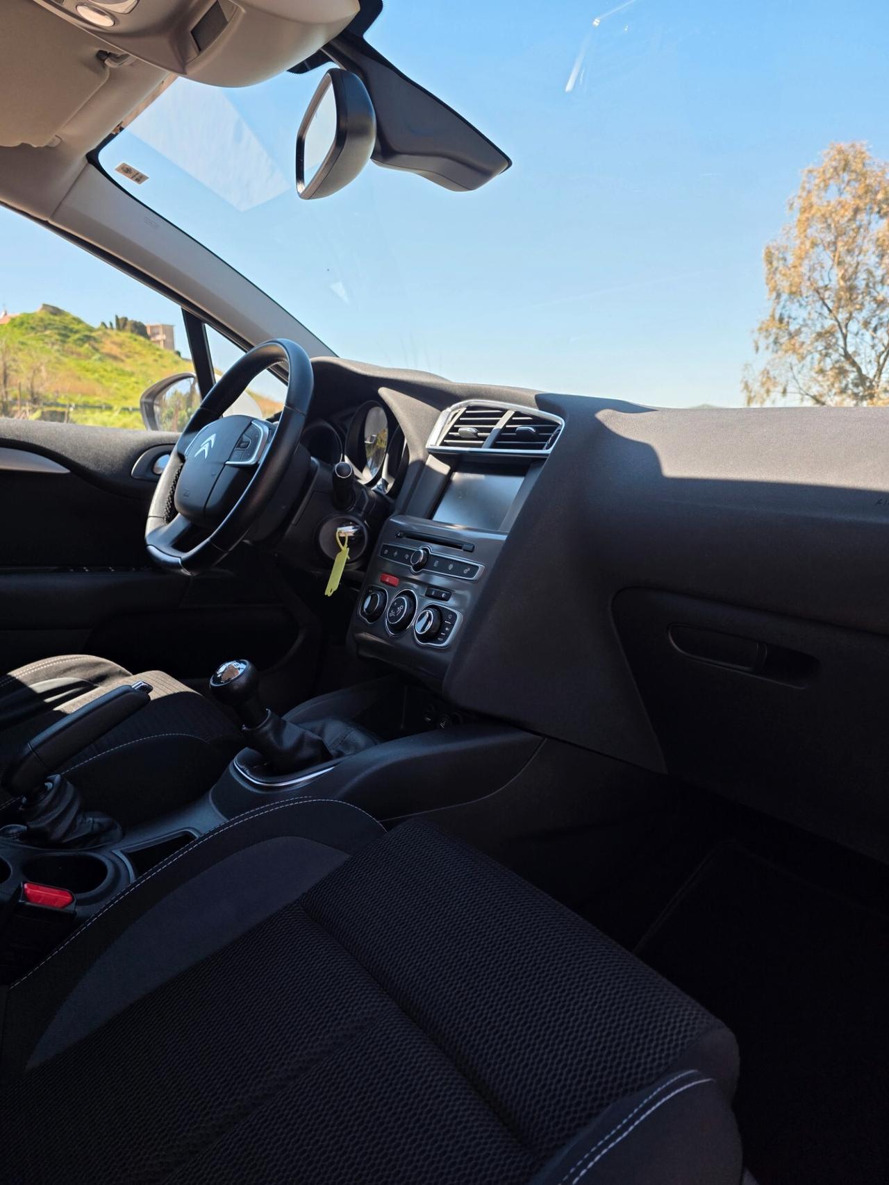 Citroen C4 BlueHDi 100 Business Combi