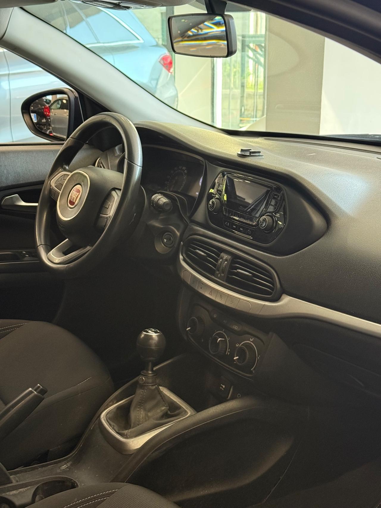 Fiat Tipo 1.6 Mjt S&S SW Lounge