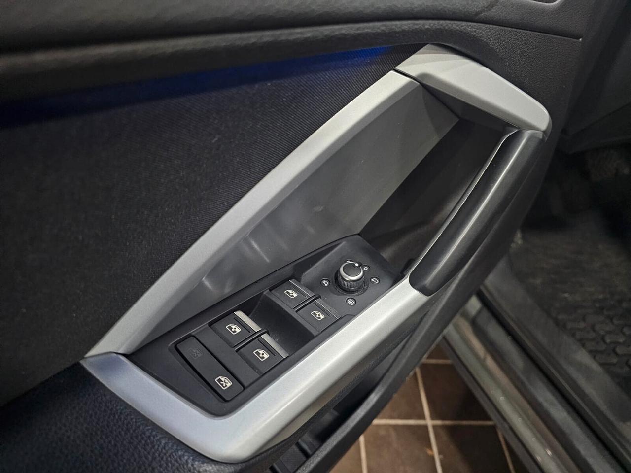 NUOVA AUDI Q3 SPORTBACK 35 TDI 150CV S-TRONIC S-LINE