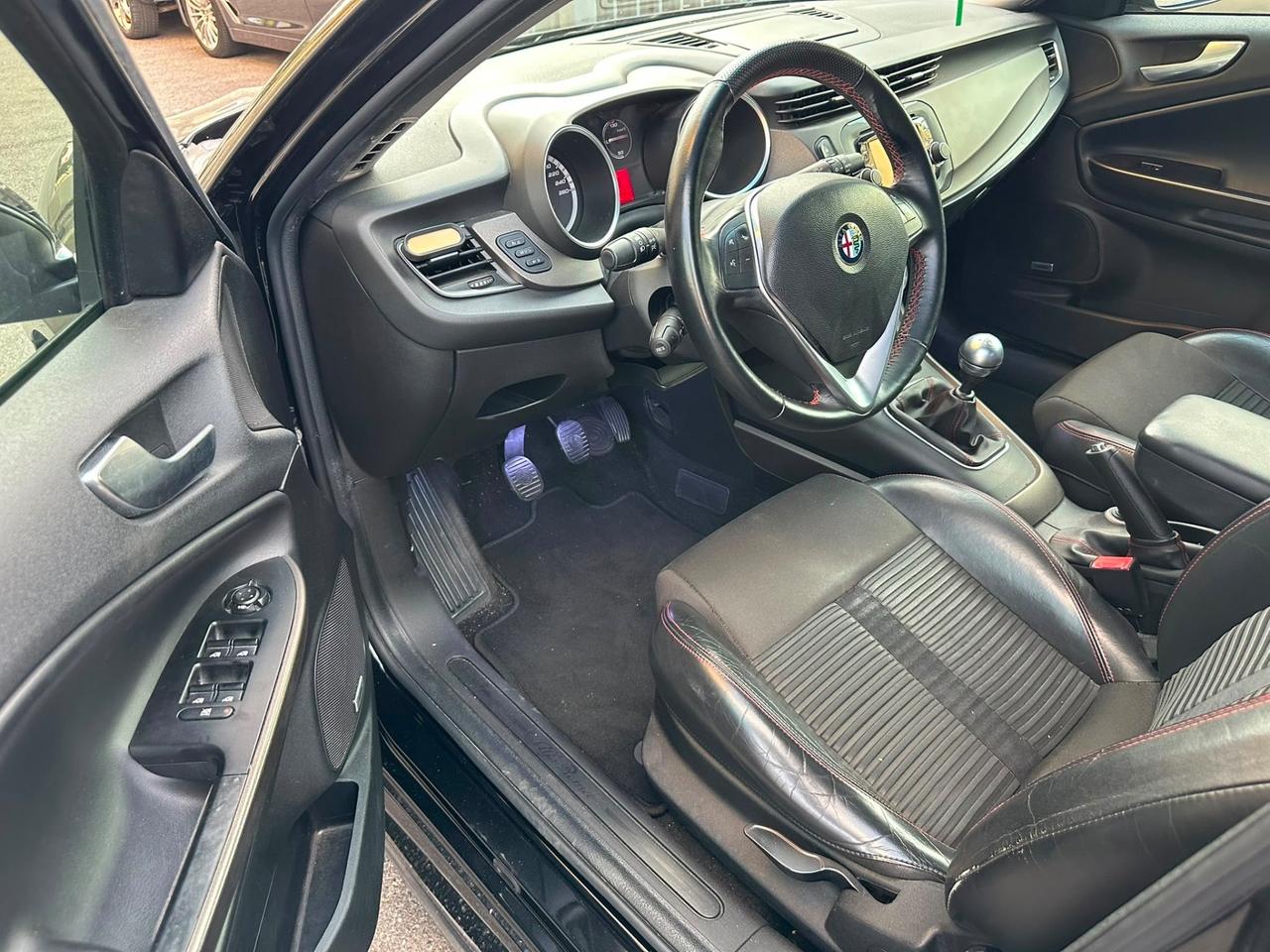 Alfa Romeo Giulietta 1.6 JTDm-2 105 CV Exclusive