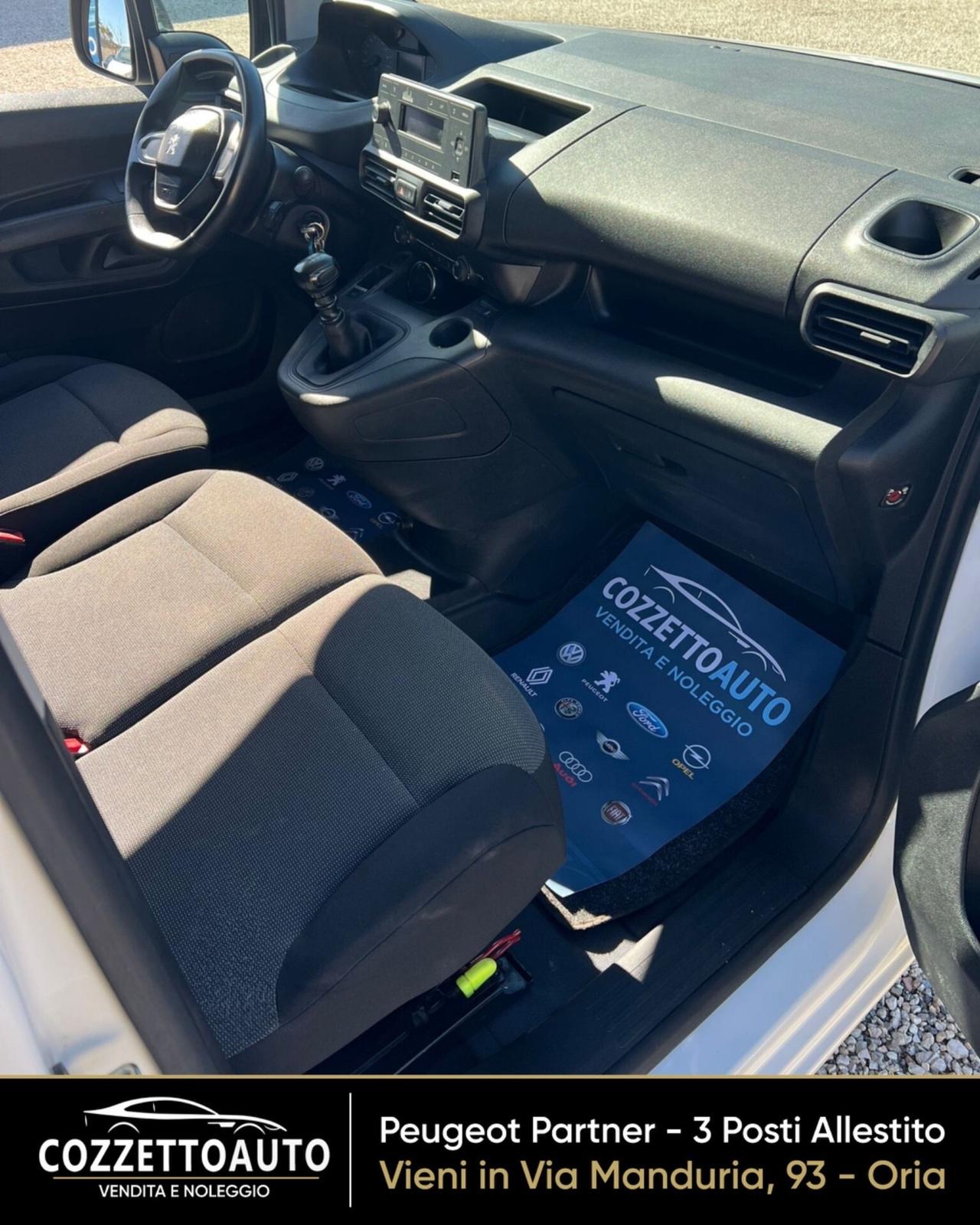 Peugeot Partner 3 posti Allestito passo corto