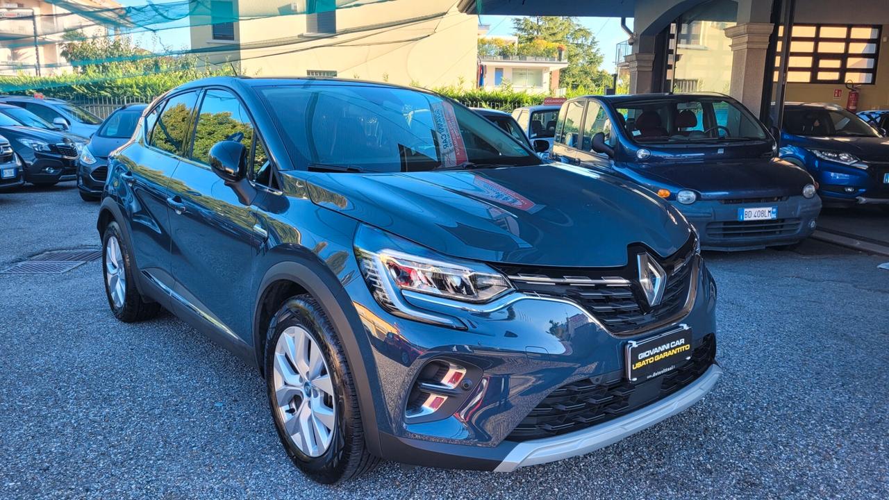Renault Captur Full Hybrid E-Tech Initiale Paris