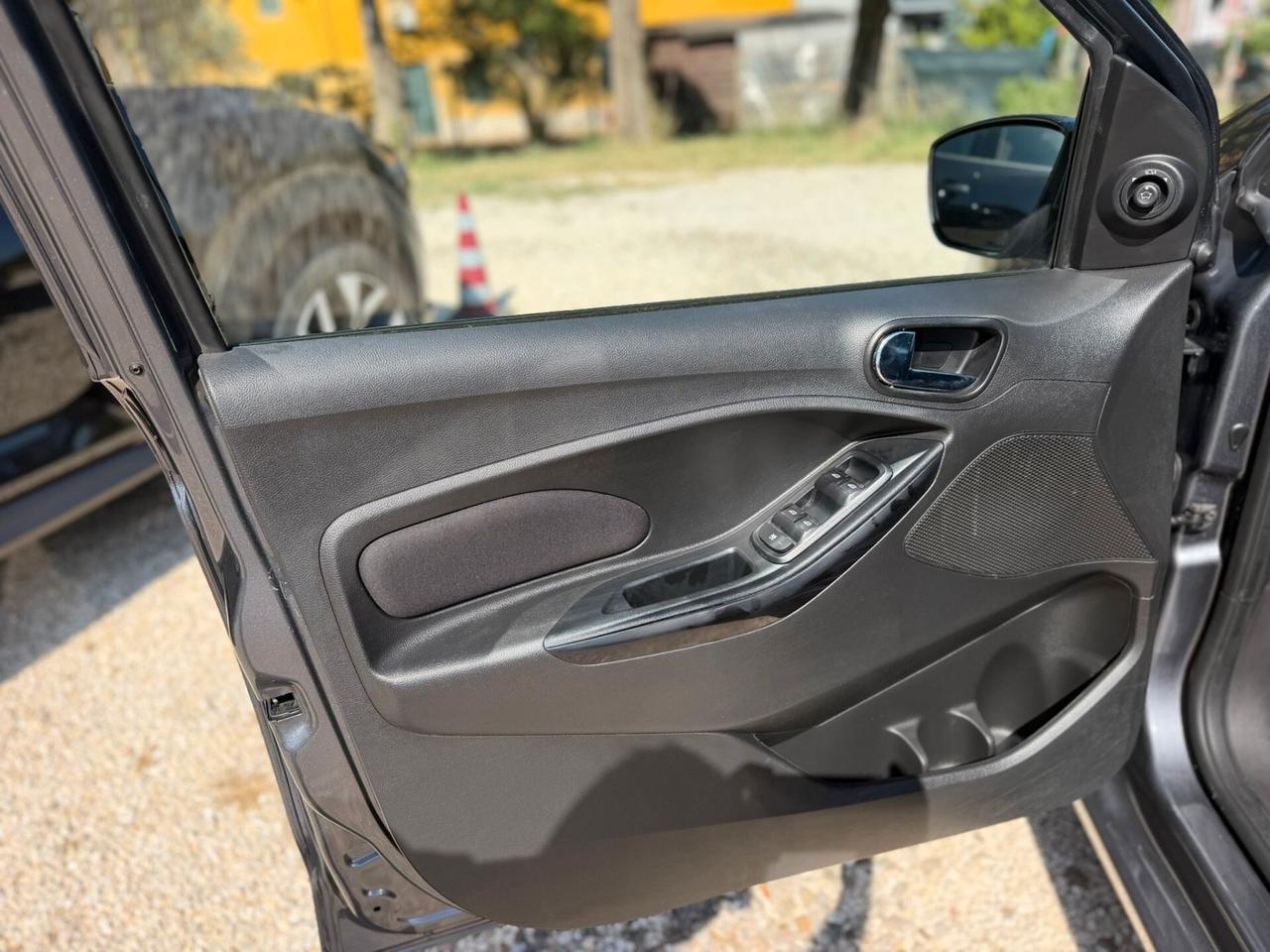 Ford Ka + 1.2 Unico Proprietario Neopatentati