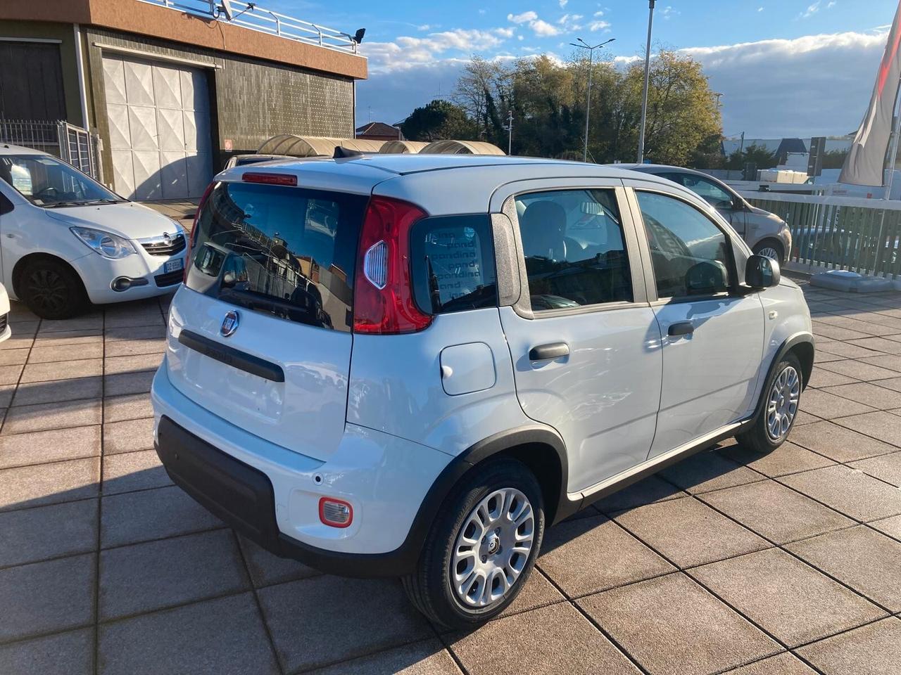 Fiat Panda 1.0 FireFly S&S Hybrid