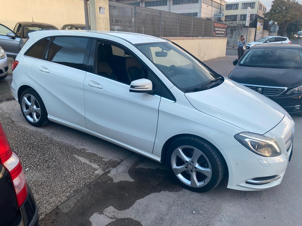 Mercedes-benz B 180 d Premium FULL OPT