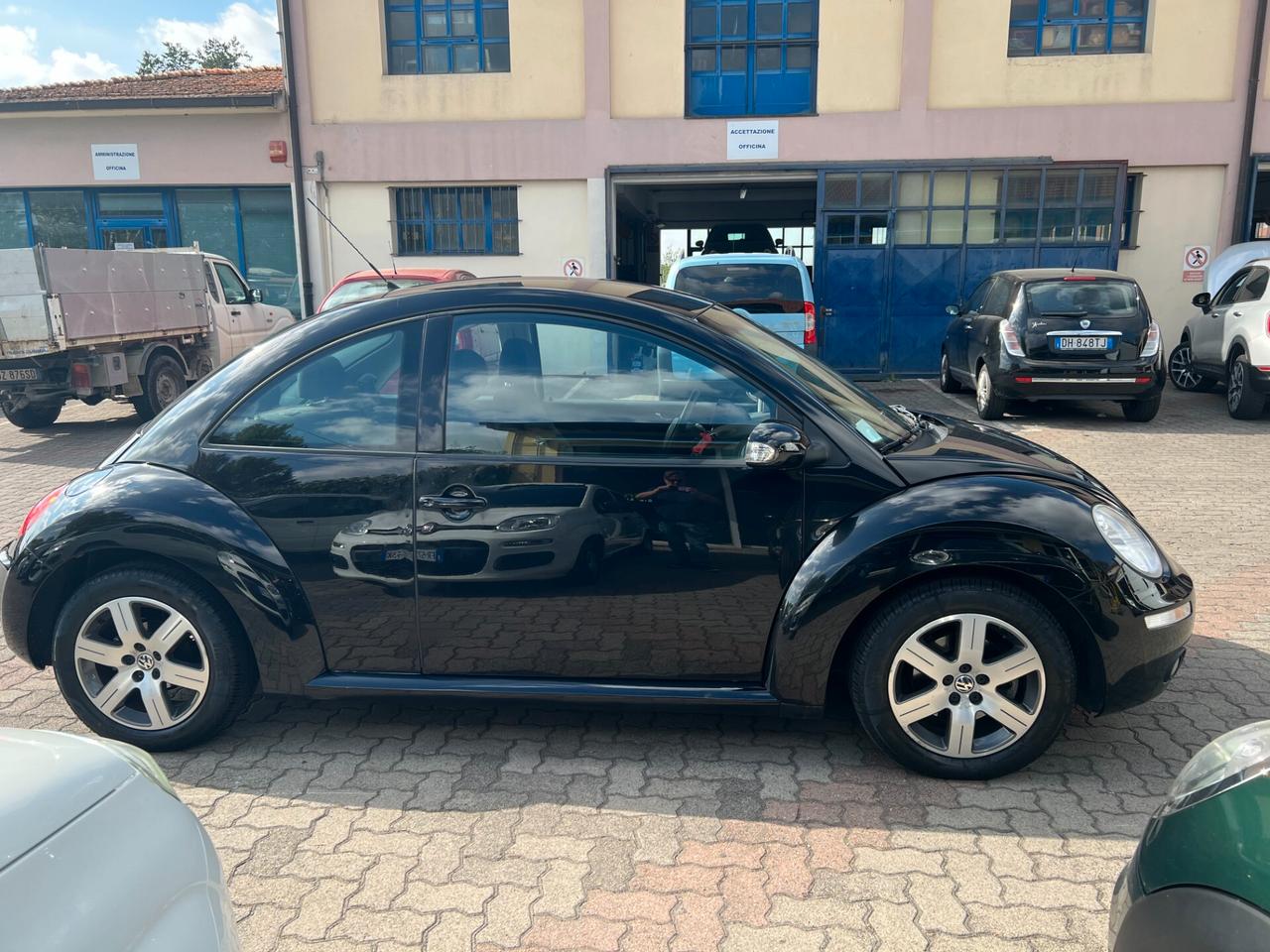 Volkswagen New Beetle 1.6