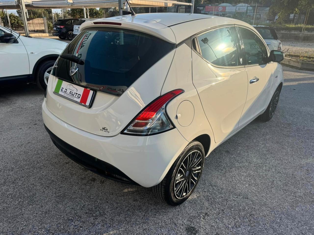 LANCIA YPSILON 1.2 BENZINA/GPL 69CV UNICO PROPRIETARIO