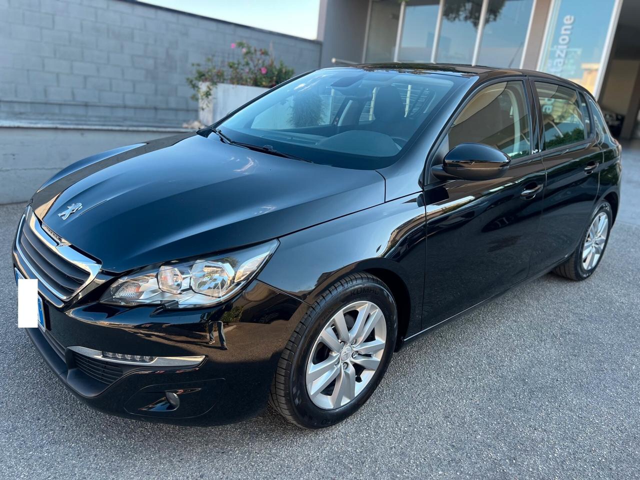 Peugeot 308 5p 1.6 bluehdi 120cv BUSINESS NAVI/PDC/TEL. PERFETTA!!