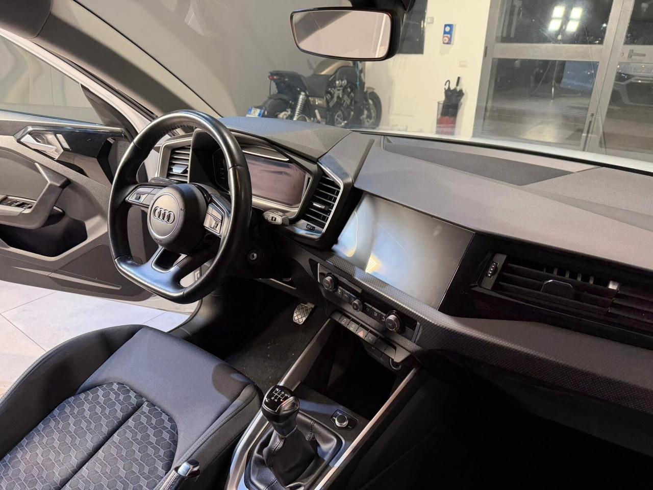 Audi A1 SPB 25 TFSI S line edition