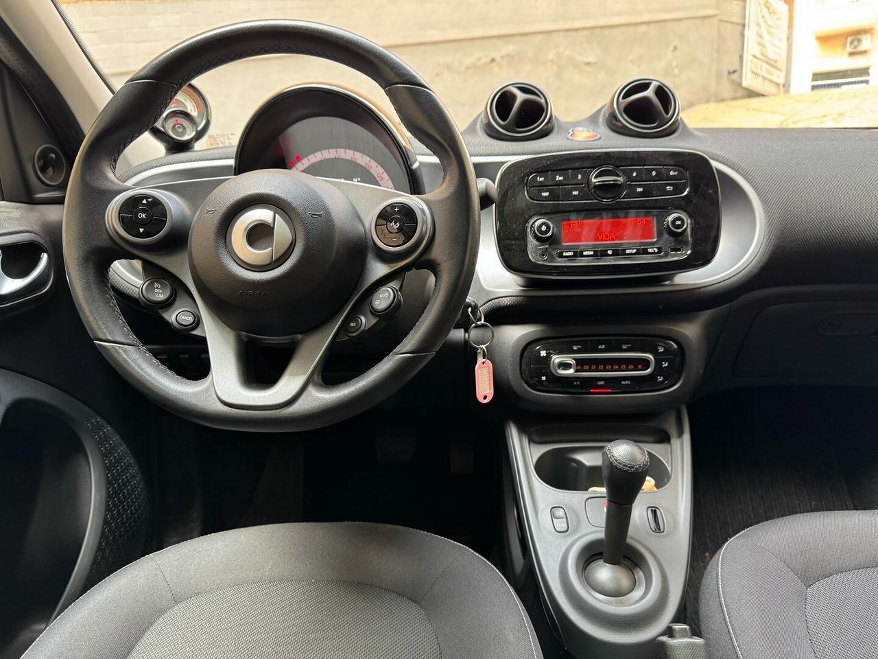 SMART FORFOUR 35.000 KM