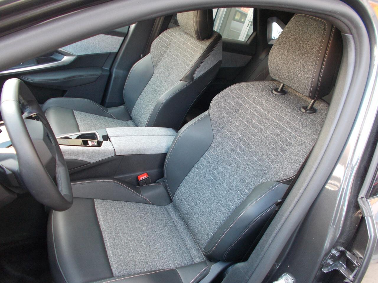 Peugeot 3008 Hybrid 145 e-DCS6 Allure