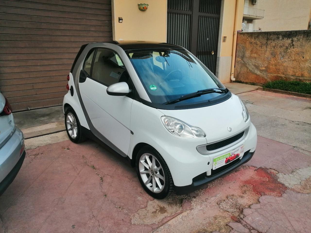 SMART FORTWO PASSION 2011 1.0MHD 71cv FULL