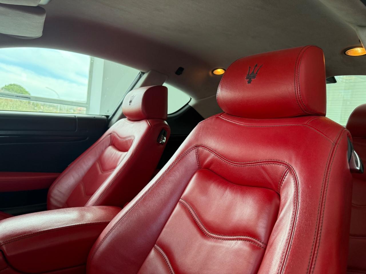 Maserati GranTurismo 4.2V8 405cv CARTIER FERRARI ENGINE2014