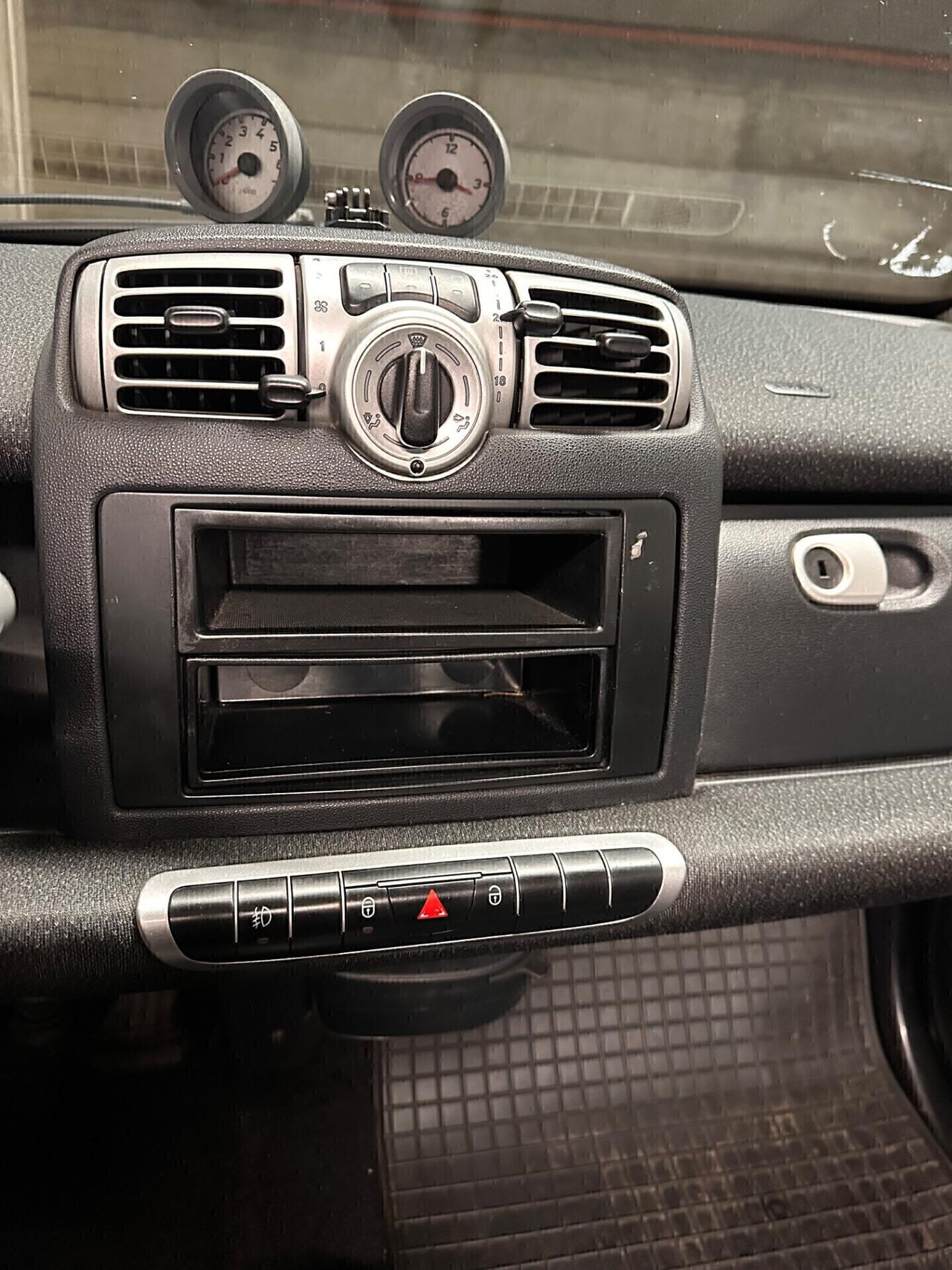 Smart ForTwo 1000 cabrio allestimento Brabus MOTORE REVISIONATO E GARANTITA