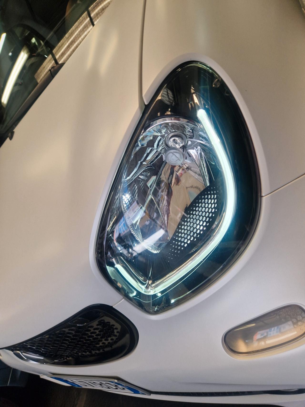 Smart 18th White matt solo 65000km full garanzia full led